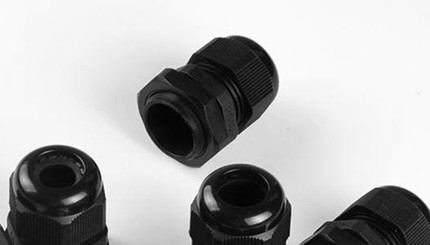 采購(gòu)塑料電纜防水接頭時(shí)需注意哪些?